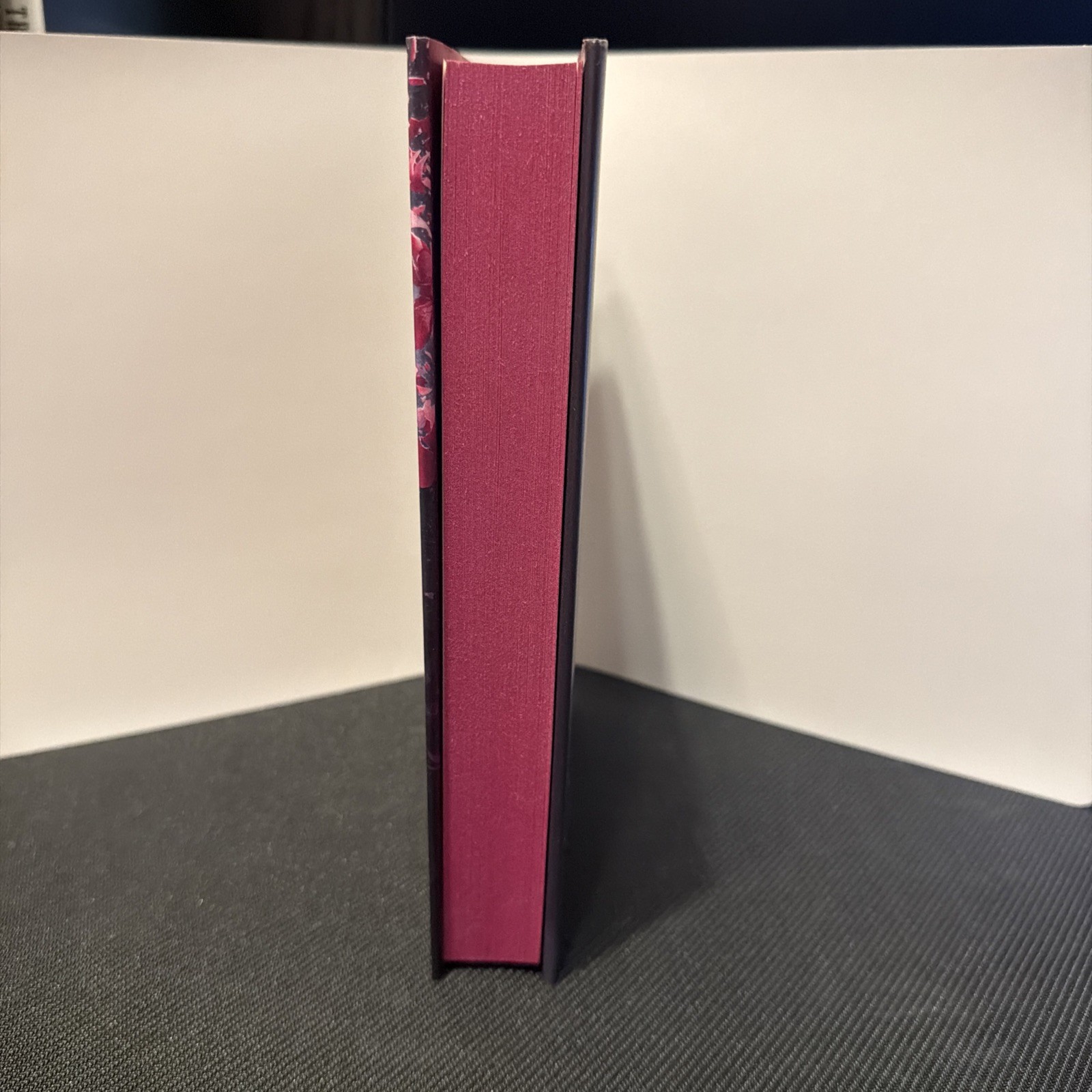 Never Never Collector’s Edition by Colleen Hoover and Tarryn Fisher (2024,…
