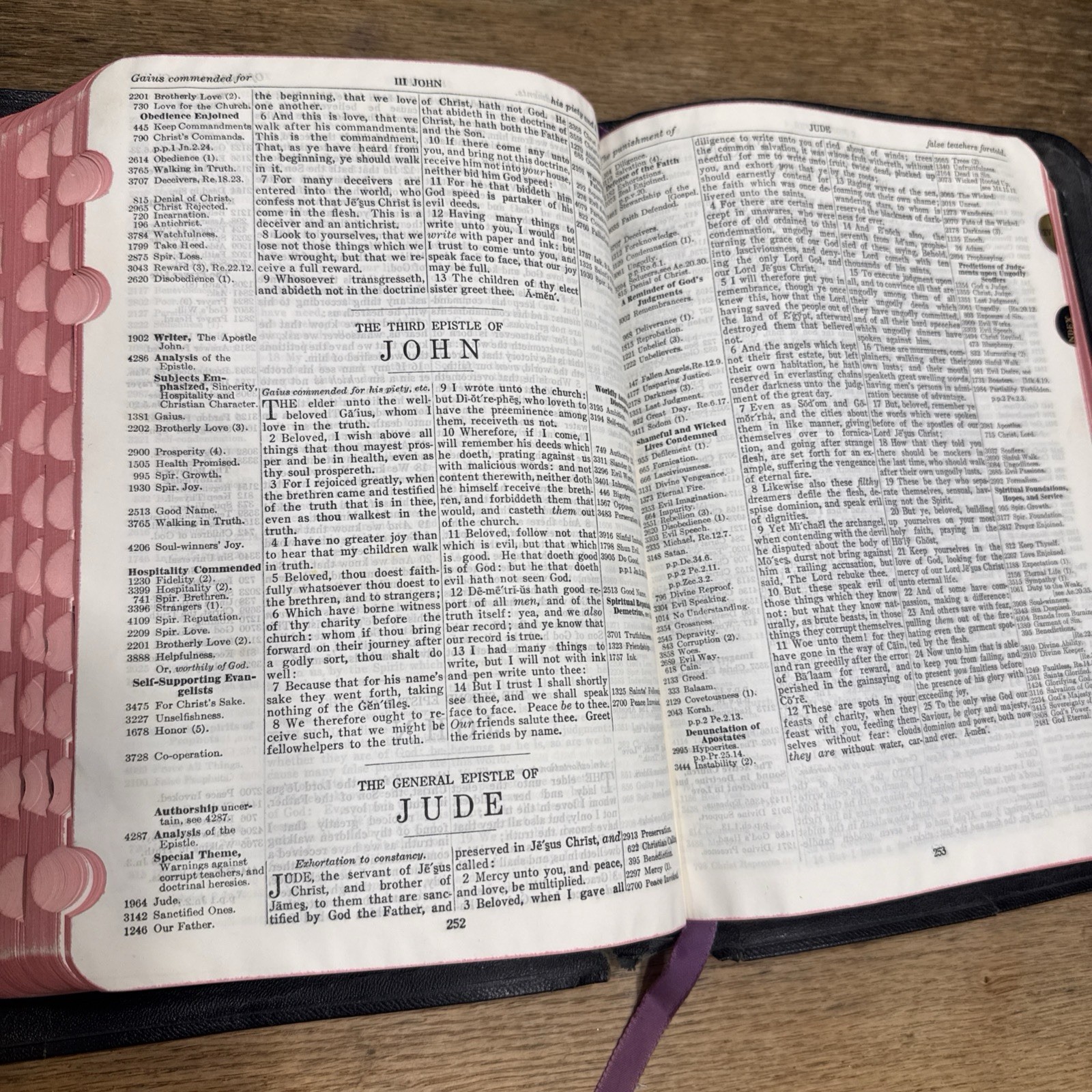 The New Chain Reference Bible Thompson 4th Improved Edition 1964 Kirkbride 51st