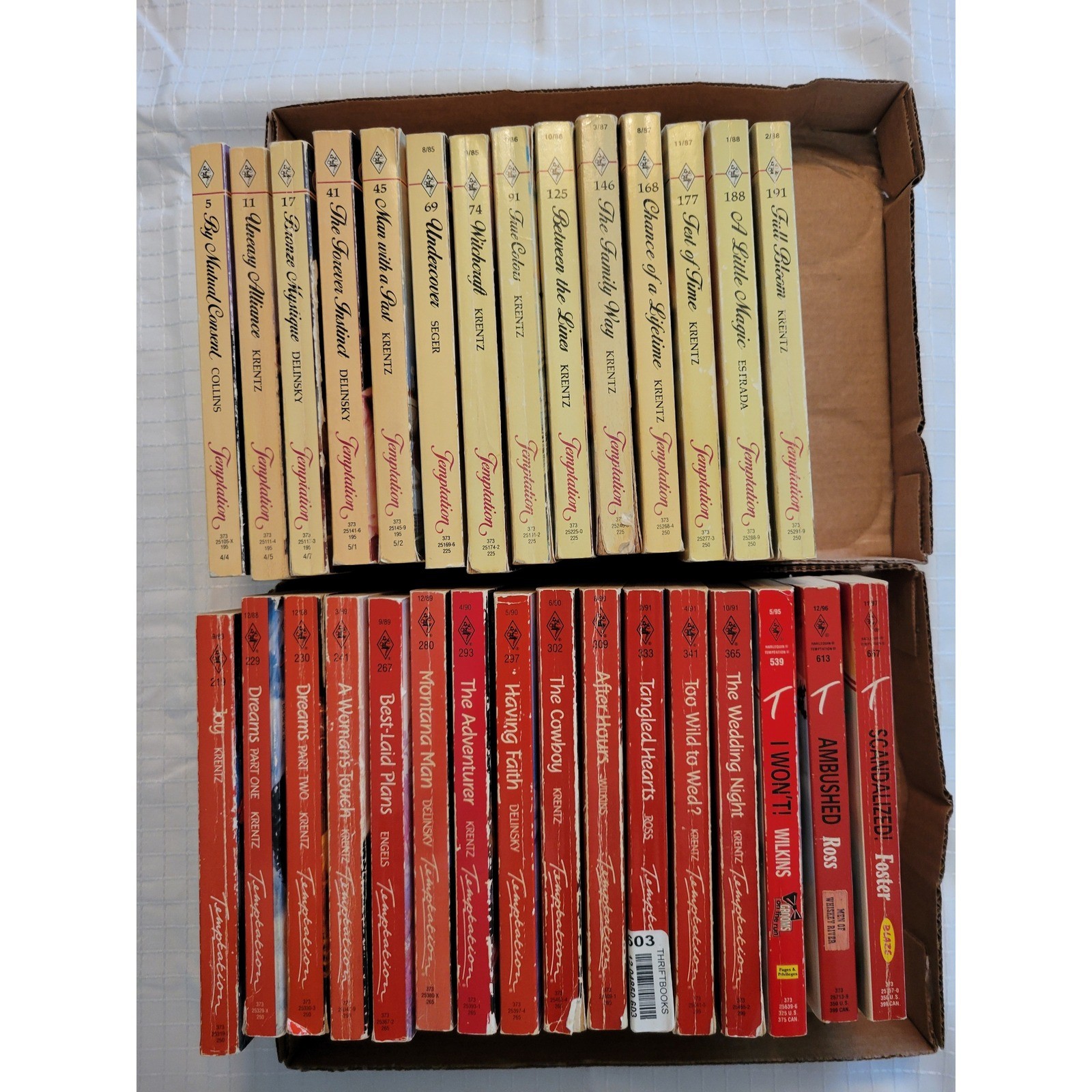Lot of 30 Harlequin Temptation Romance Novels Jayne Ann Krentz Barbara Delinsky