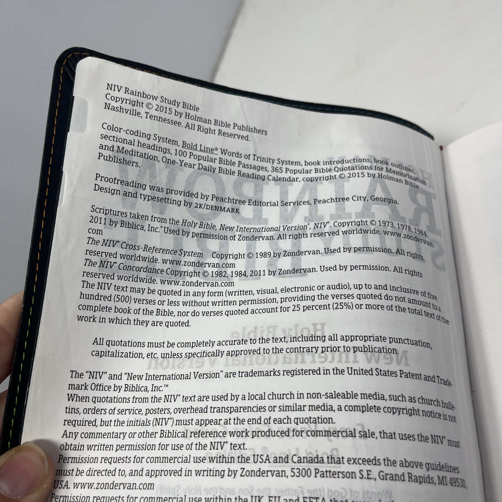 Holman Rainbow Study Bible NIV Edition: LeatherTouch Pierced Cross 2015
