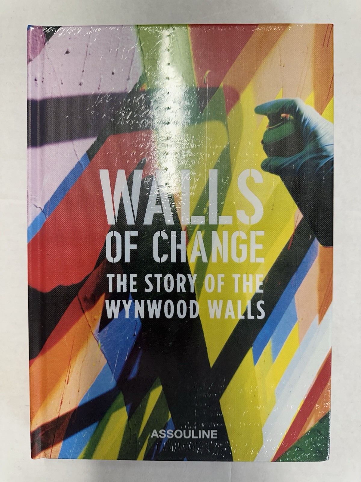 SEALED – Assouline Walls of Change: The Story of the Wynwood Walls English