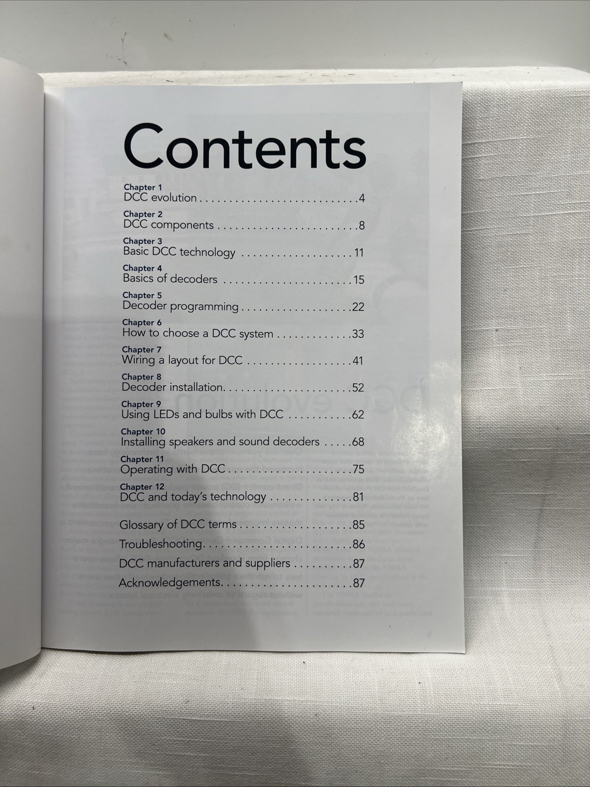 MODEL RAILROADING The DCC Guide Model Train & Wiring & Electronics 2nd Ed. 2014