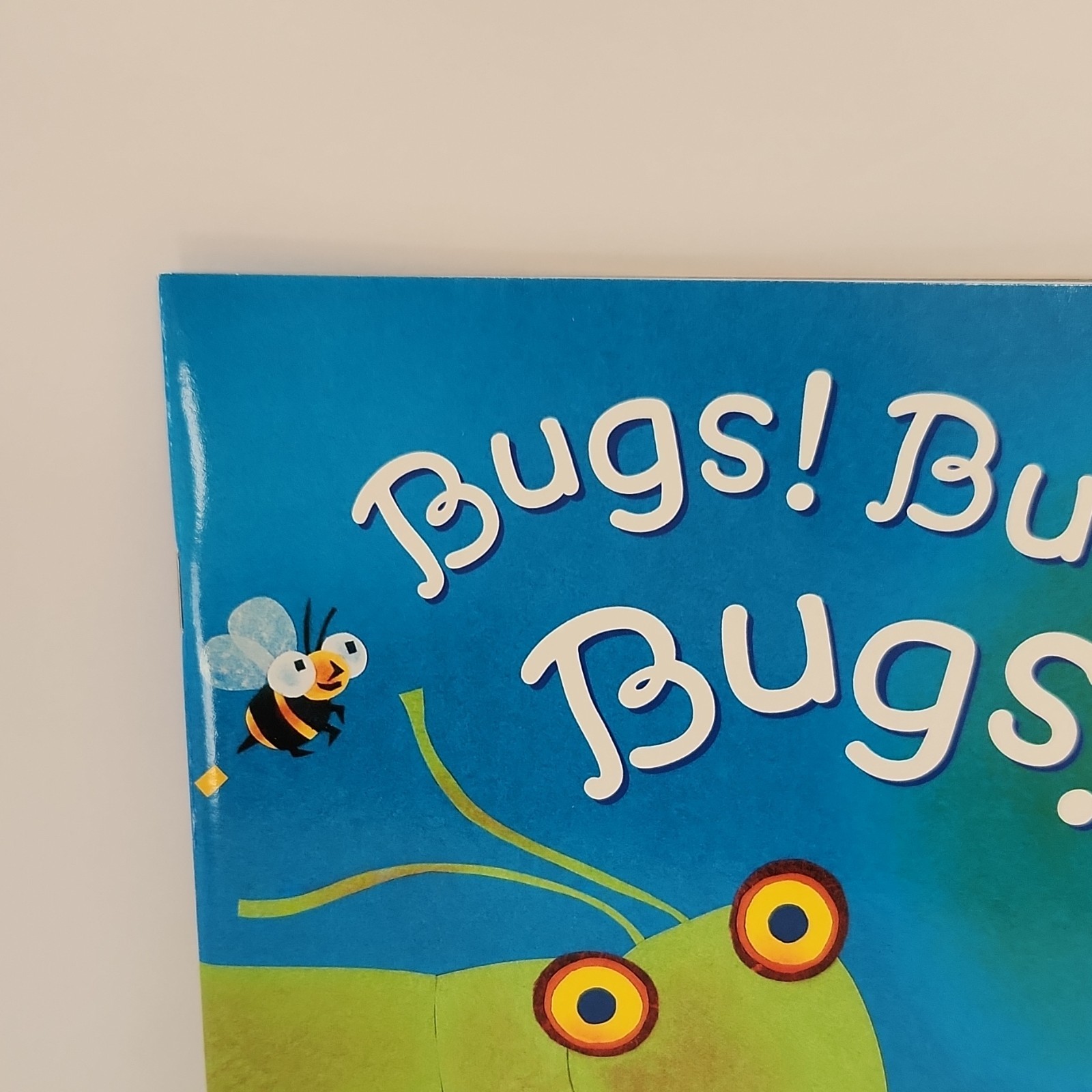 Bugs! Bugs! Bugs! by Bob Barner, Illus. Bob Barner (Scholastic Inc., Paperback)