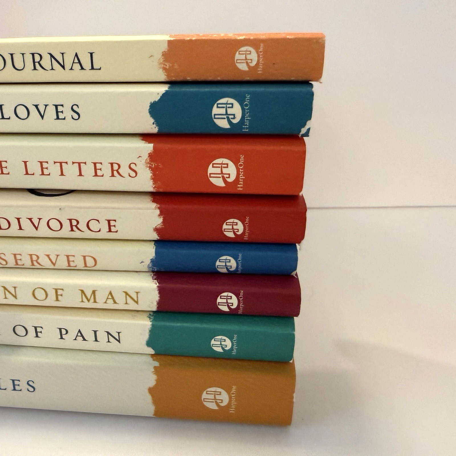 The C. S. Lewis Signature Classics Set – 8 books & Journal Like New