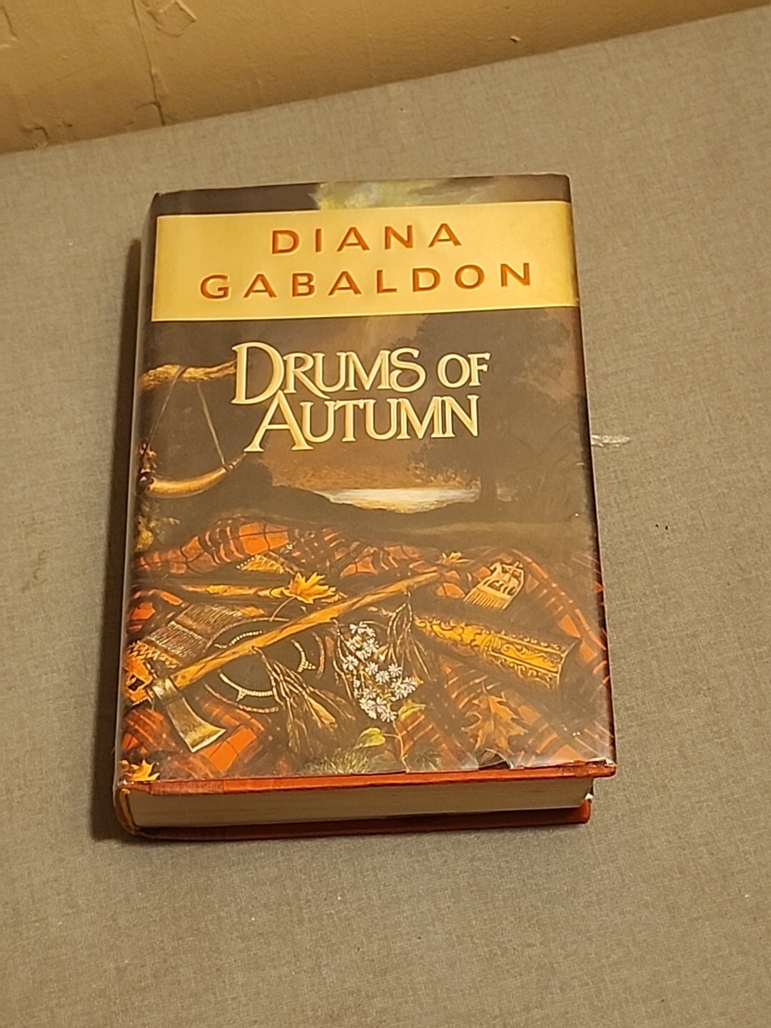 Drums of Autumn: Outlander #4 by Diana Gabaldon 1996 1st Edition 1st Print HCDJ