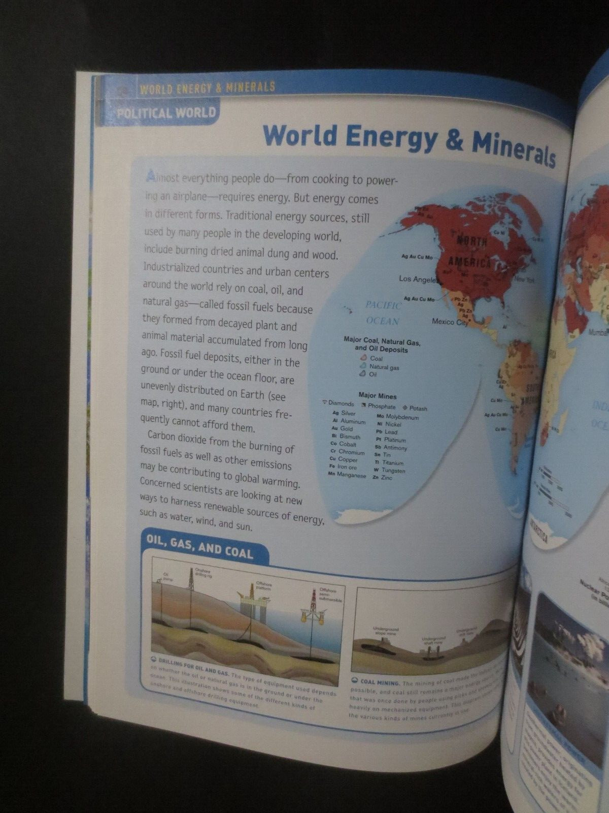 National Geographic Kids World Atlas 4th Edition 207 Pages Paperback