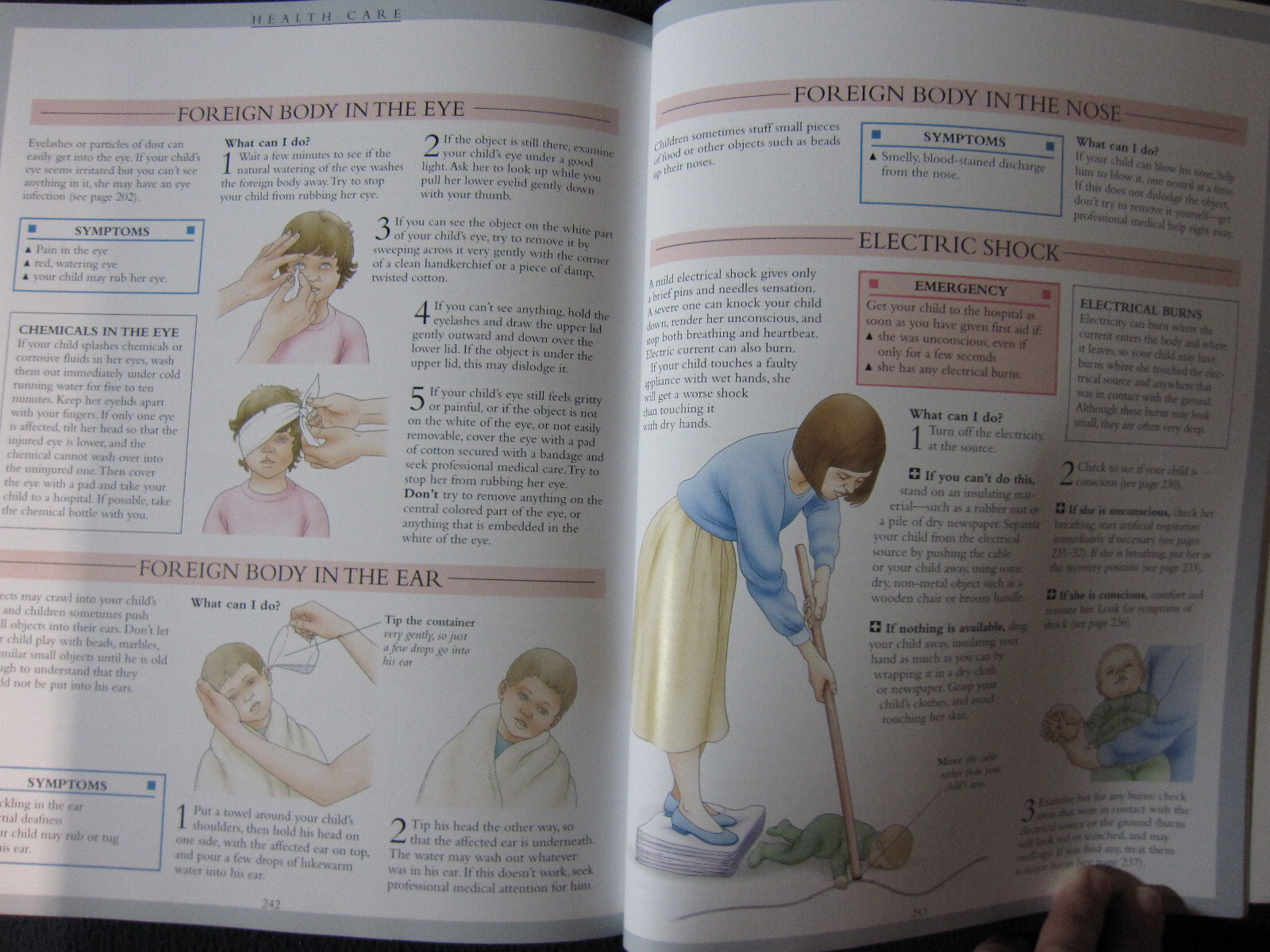 The Good Housekeeping Illustrated Book of Pregnancy & Baby Care: Revised & Upd..