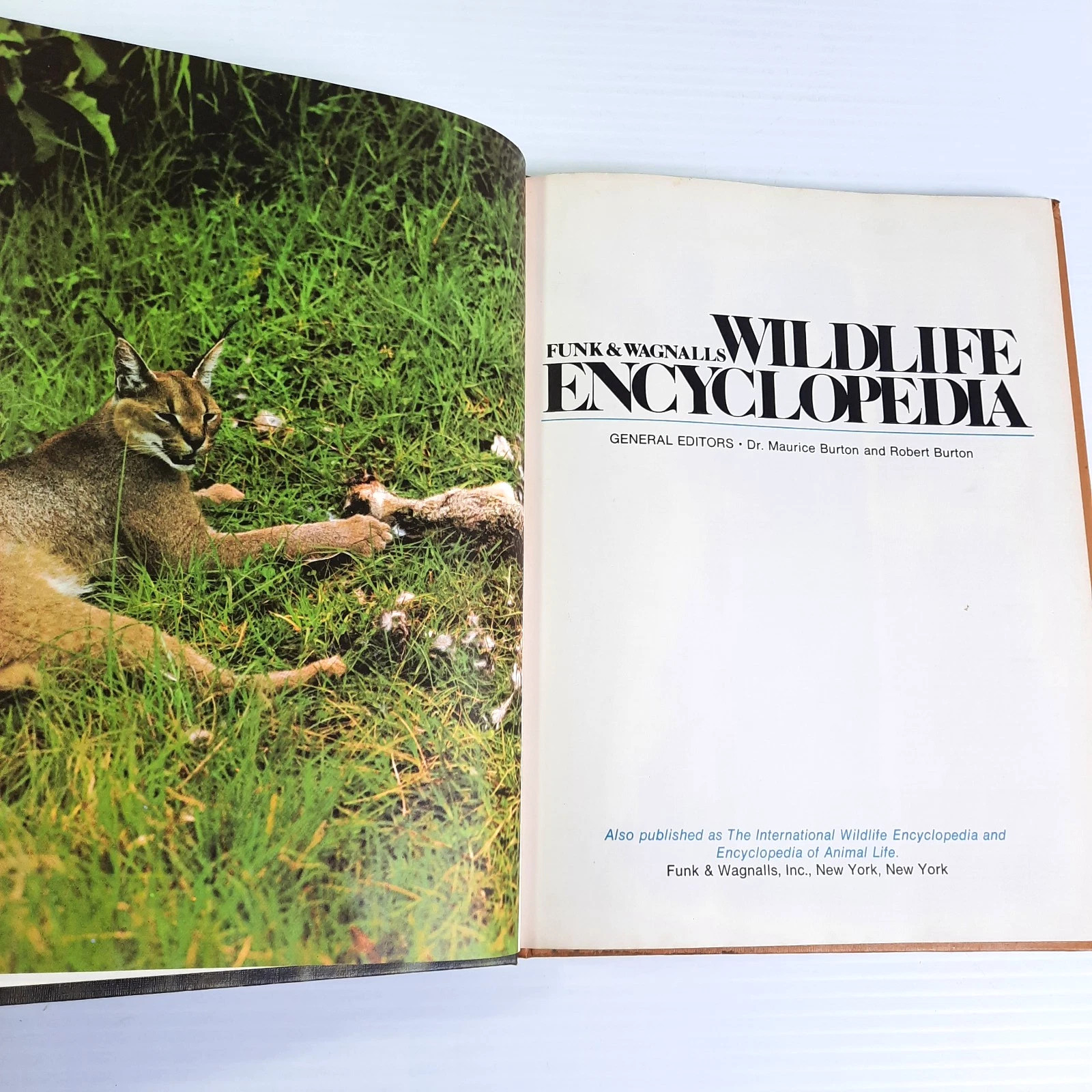Funk & Wagnalls Wildlife Encyclopedia Volumes 1, 2, 3, 8 Lot Dr. Maurice Burton