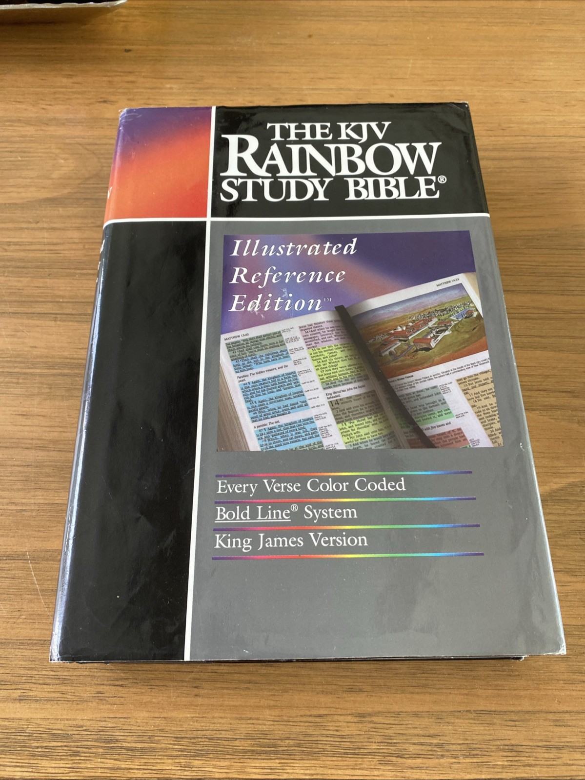 The KJV Rainbow Study Bible: Illustrated Reference Edition