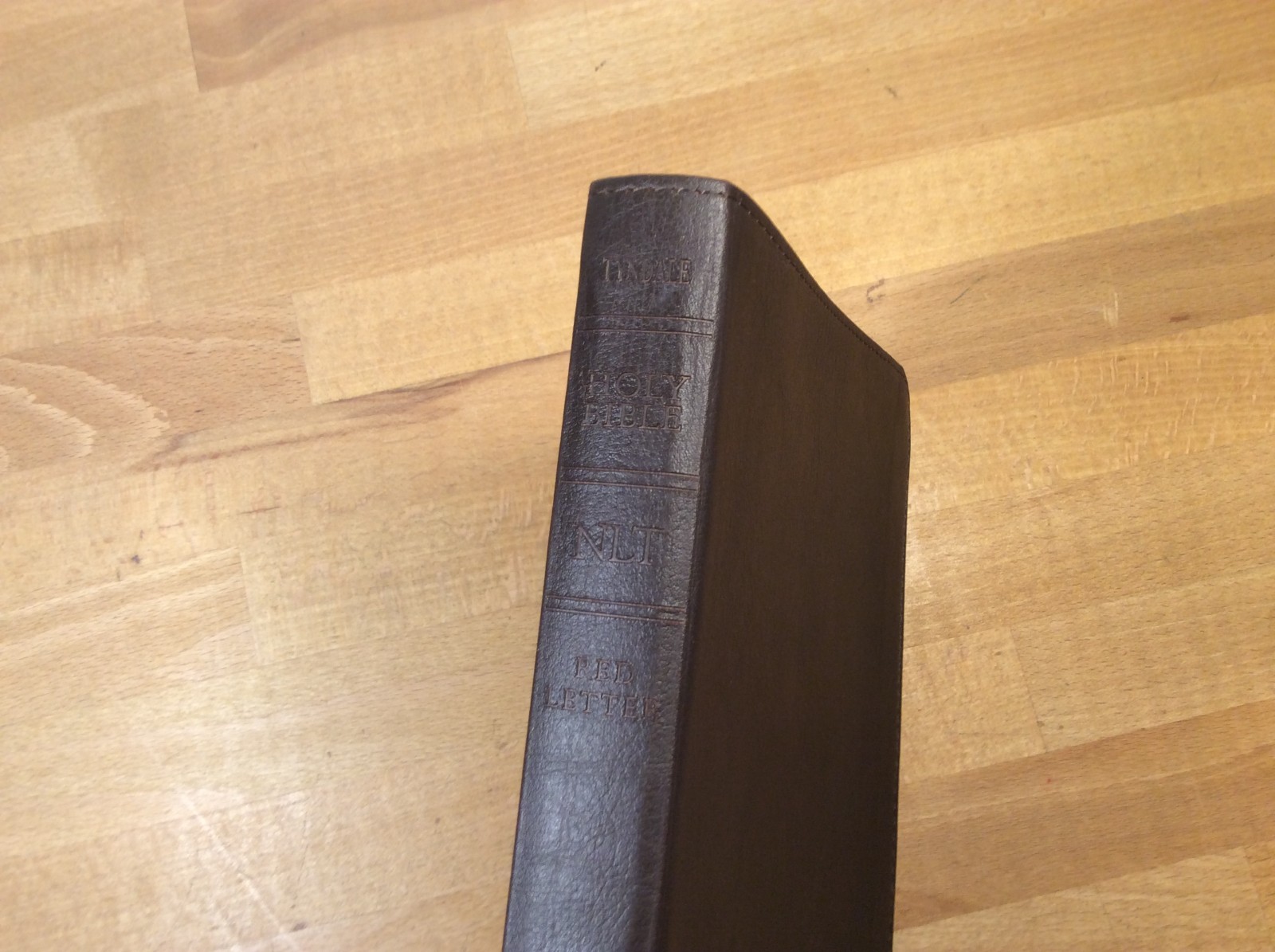 Holy Bible Slimline Reference Edition, New Living Translation, NLT, Tyndale