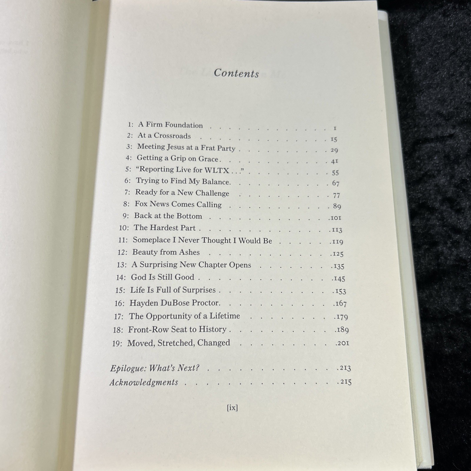 The Light Within Me – Ainsley Earhardt – 2018 hc dj illustrated