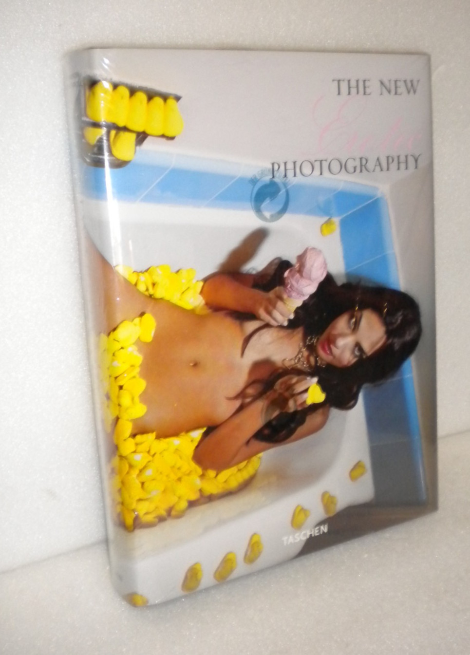 The New Erotic Photography Dian Hanson Eric Kroll Taschen Black HC DJ 2007 Italy