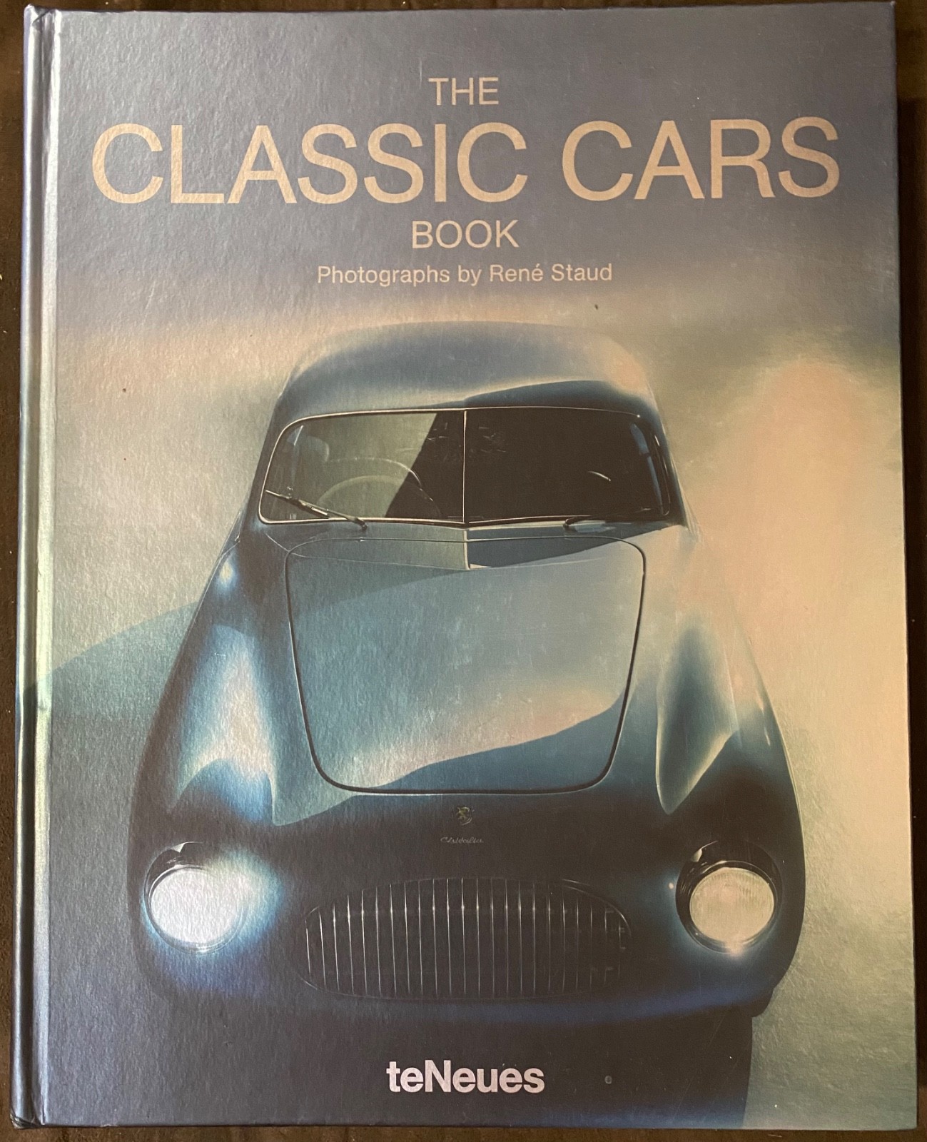 THE CLASSIC CARS BOOK by Lewandoski & Staud – 2014 1st Edition HC – TOP COPY