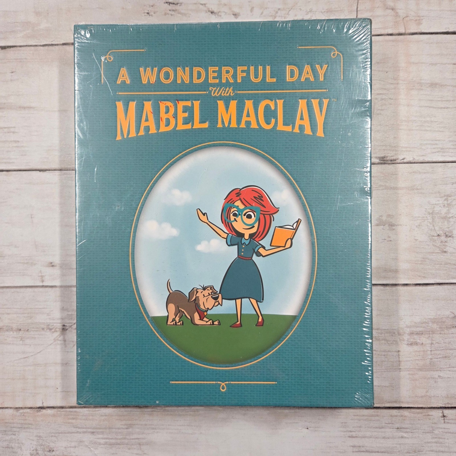 A Wonderful Day with Mabel Maclay DW Books Childrens Book Set New
