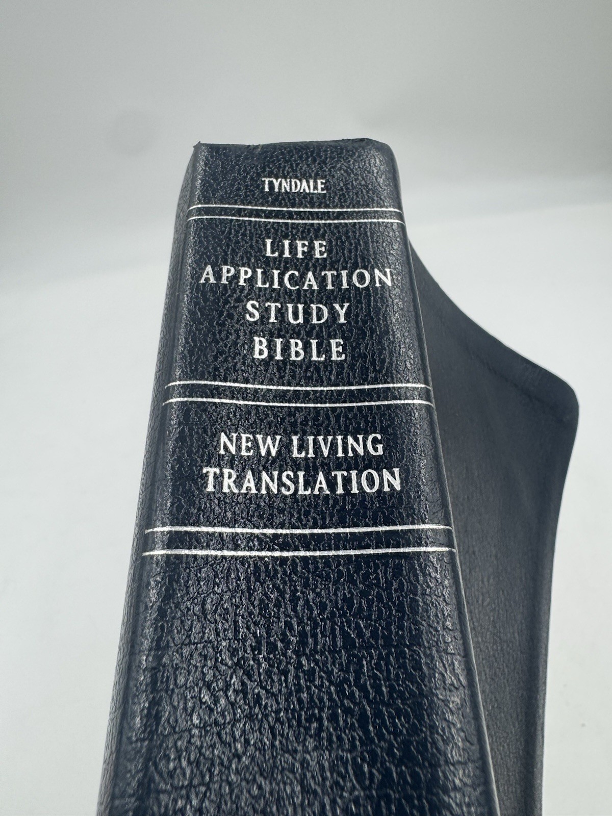 Tyndale Life Application Study Bible NLT New Living Translation Bonded Leather