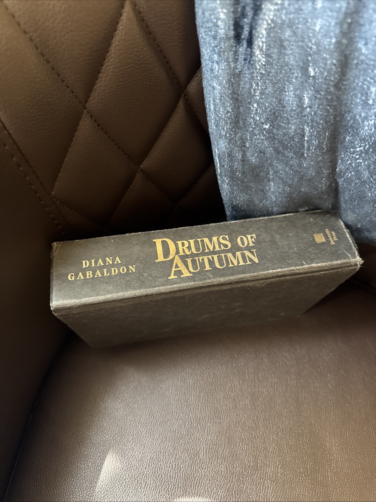 Diana Gabaldon Drums Of Autumn Hardcover