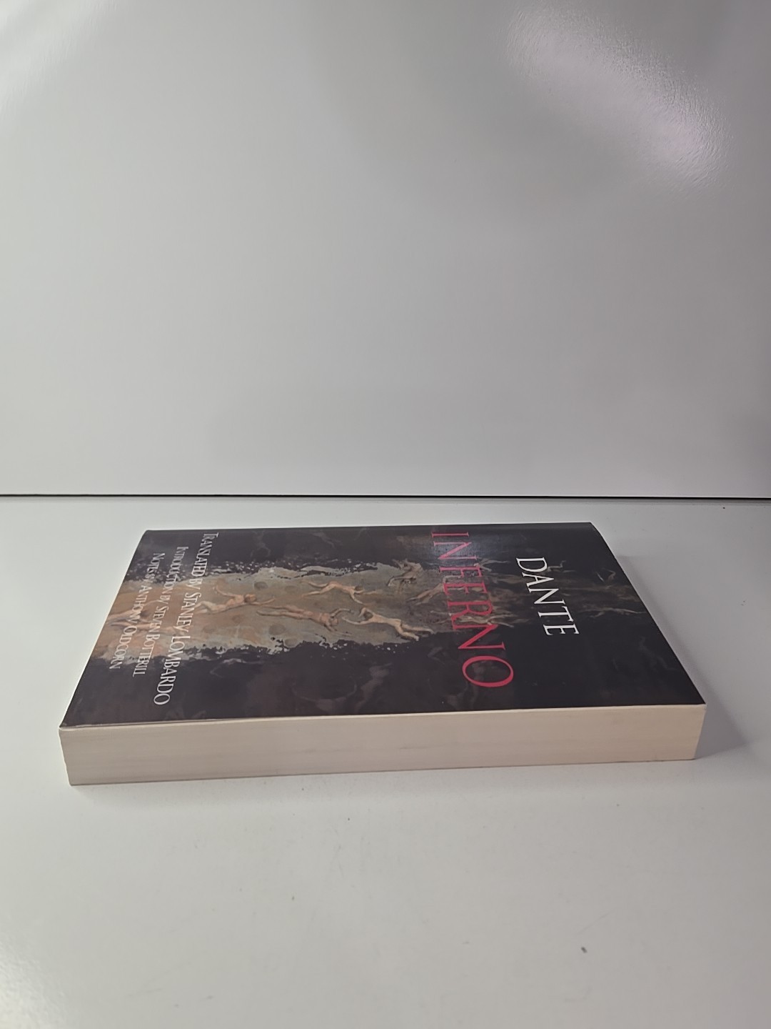 Inferno (Hackett Classics) – Paperback By Dante – VERY GOOD. G-465