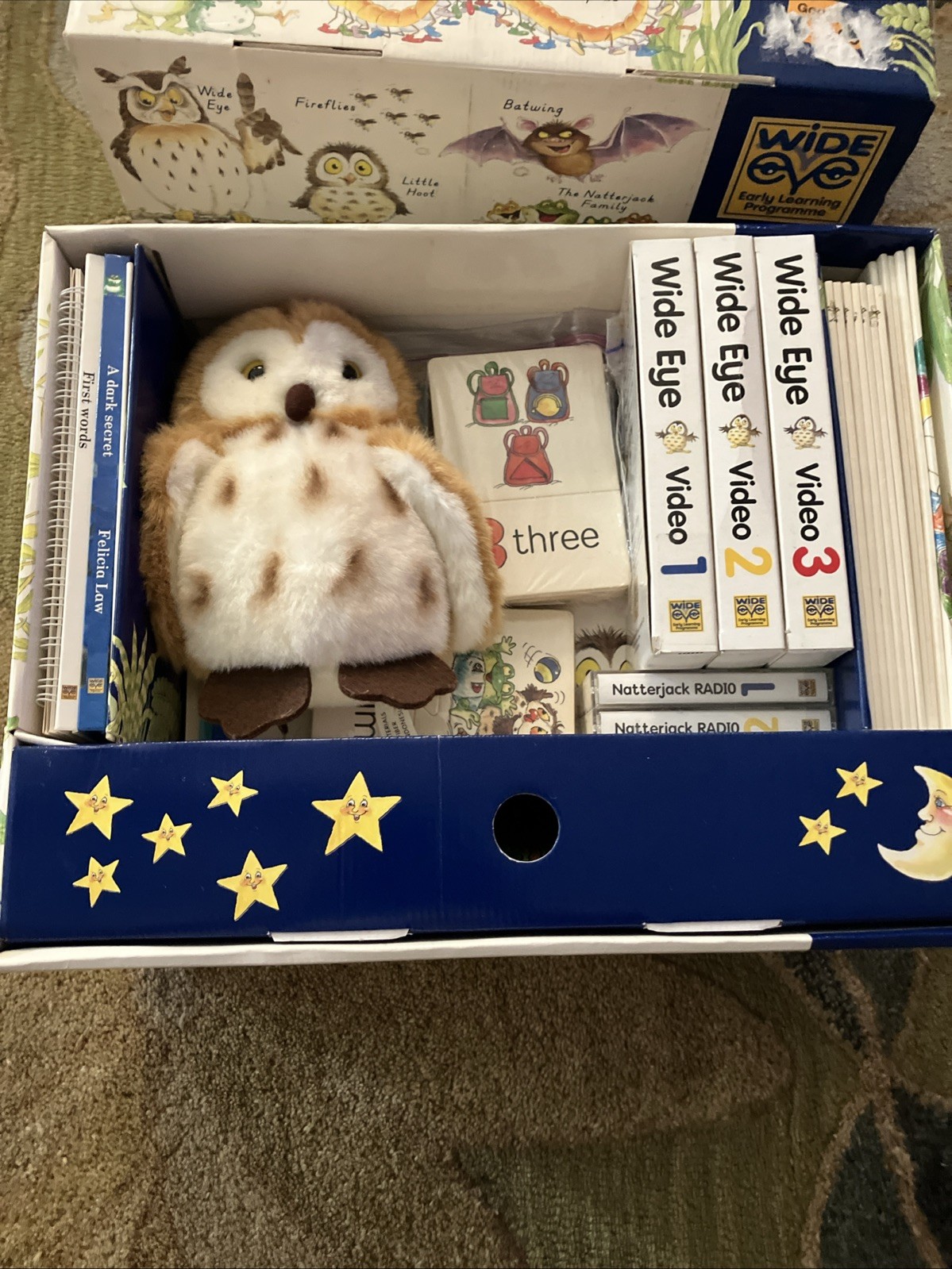 Wide Eyed Early Learning Program Kit for Toddlers Ages Books And Videos