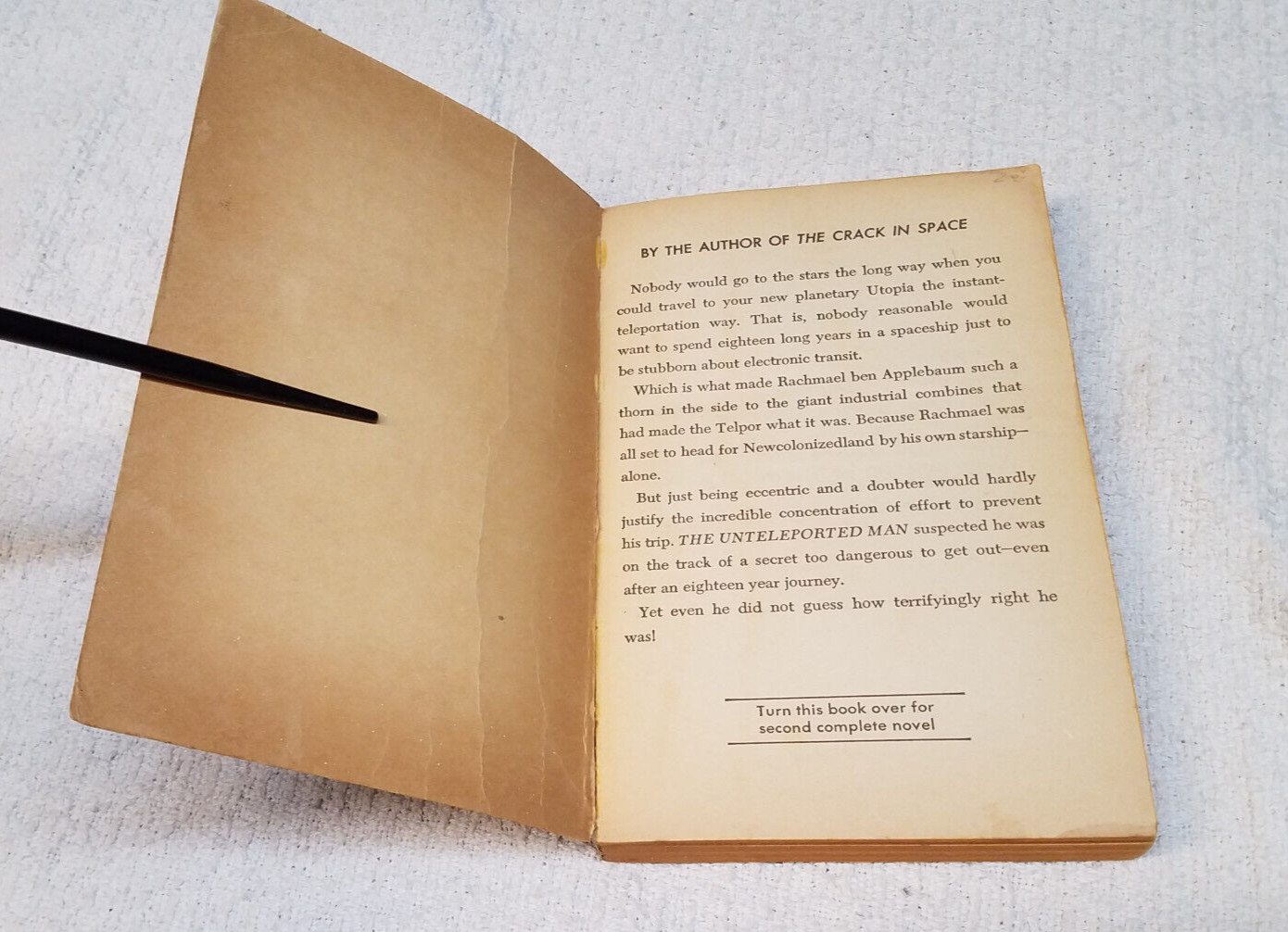 Ace Double G-602 Unteleported Man Philip K. Dick / Mind Monsters Howard Cory
