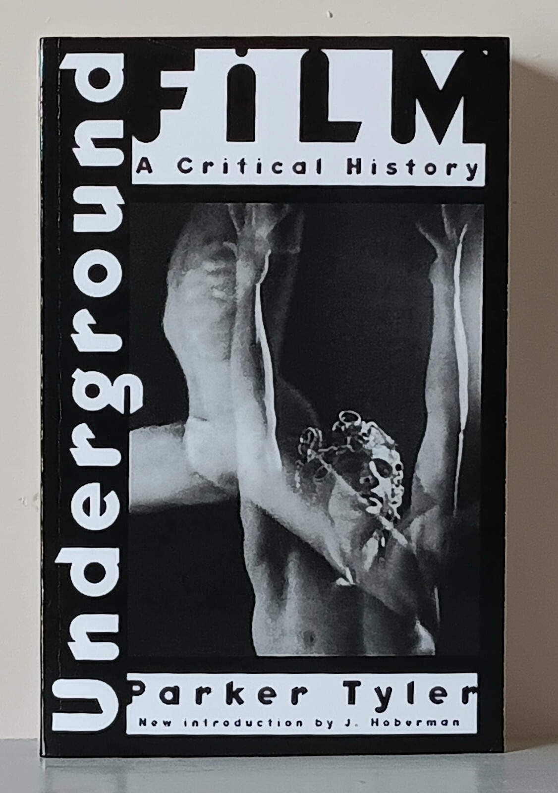 Parker Tyler: Underground Film: A Critical History (1995) Paperback