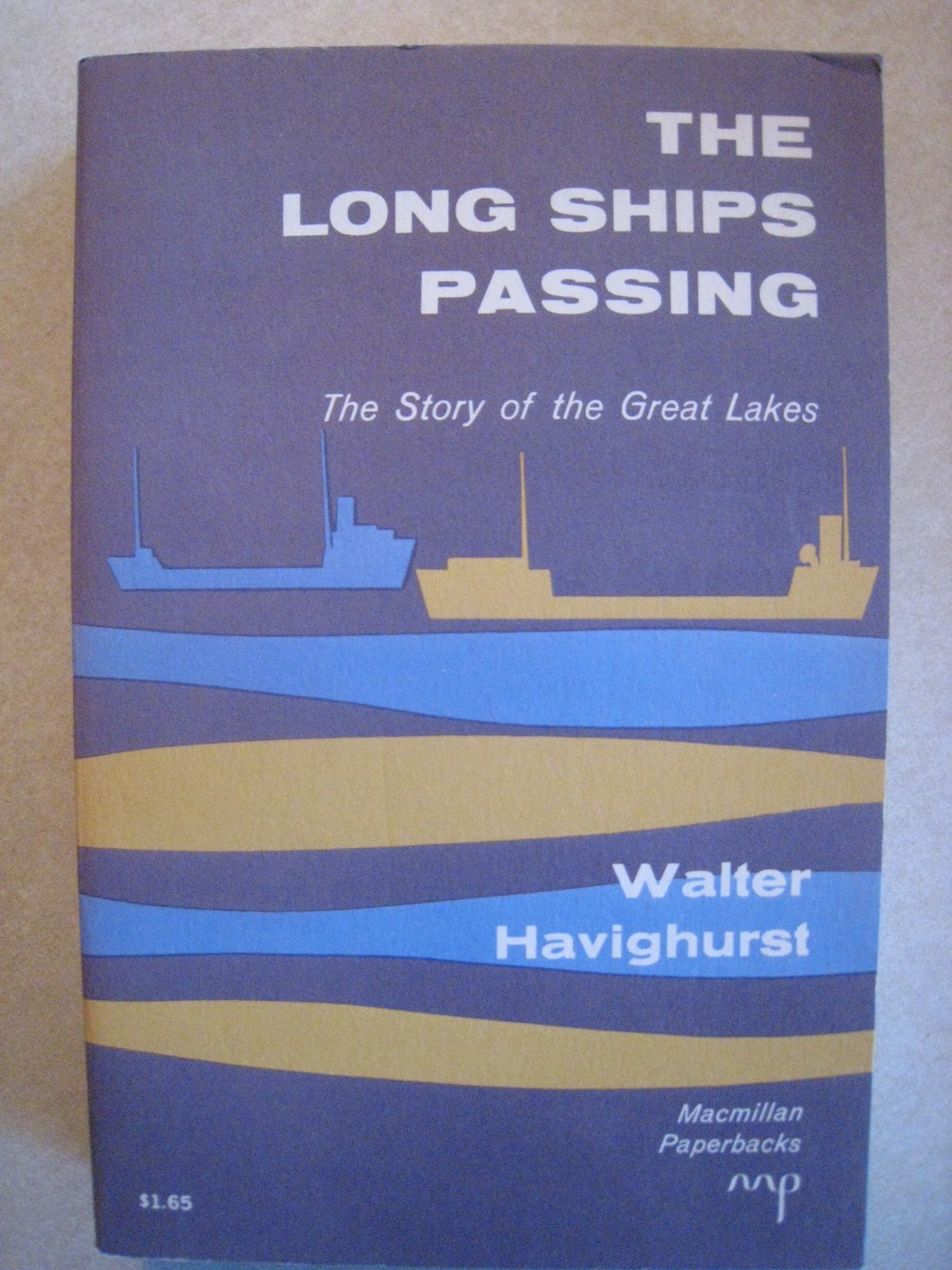 Long Ships Passing: The Story Of The Great Lakes (Fesler-Lampert Minnesota H…