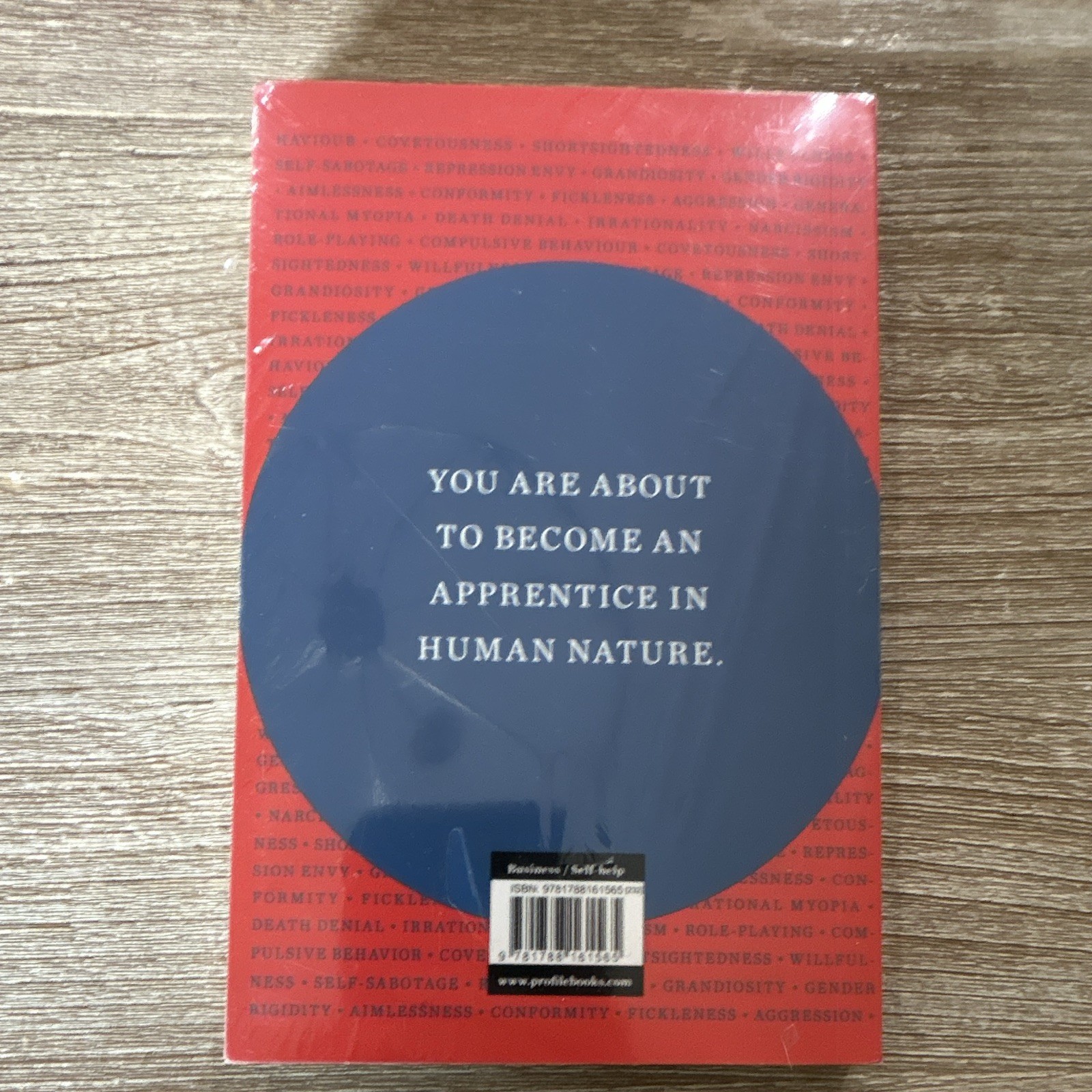 4 Ct Robert Greene Books (Seduction, War, Mastery, And Human Nature)