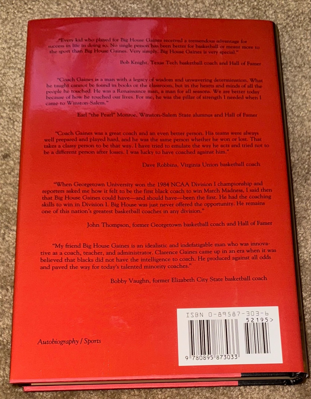 CLARENCE GAINES SIGNED BOOK AUTOBIOGRAPHY THEY CALL ME BIG HOUSE AUTOGRAPHED HOF
