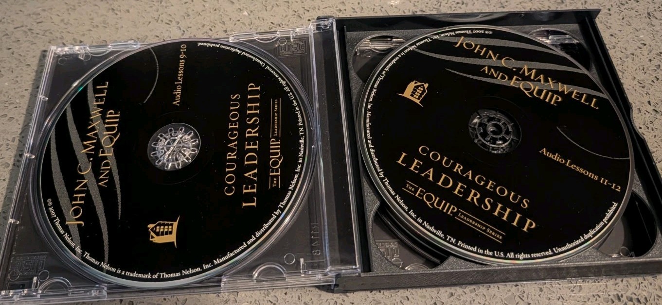 John C Maxwell Equip Courageous Leadership COURSE/Kit: Books, CD, DVDs