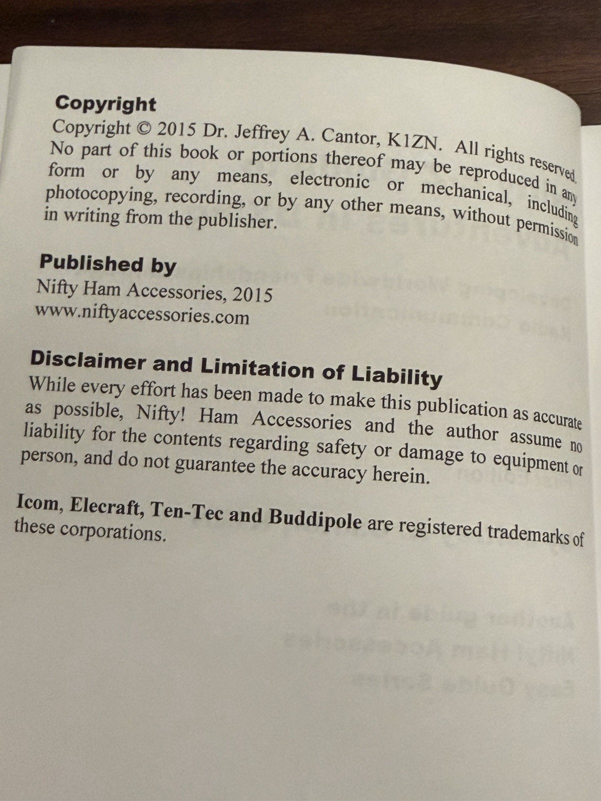 EZ Guide to Adventures in DXing by Jeffrey Cantor PB 2015 Radio Communication