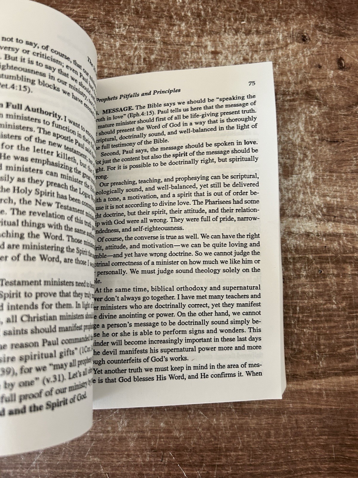 Prophets Pitfalls and Principles: God’s Prophetic People Today by Hamon, Bill