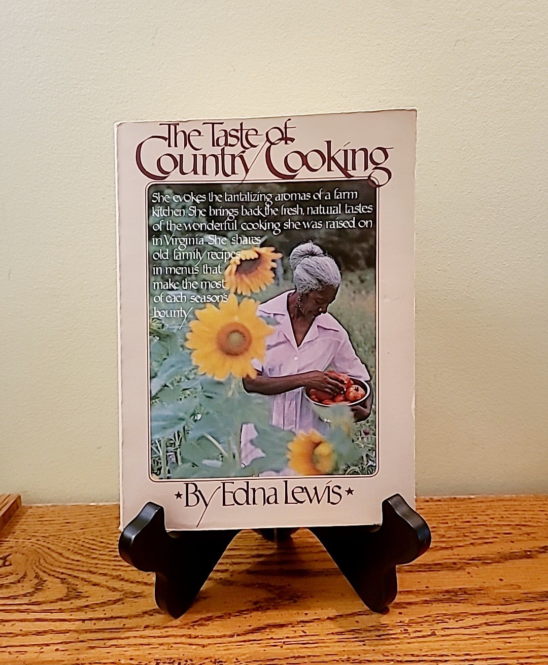 The Taste of Country Cooking Edna Lewis 5th Printing 1982 Paperback