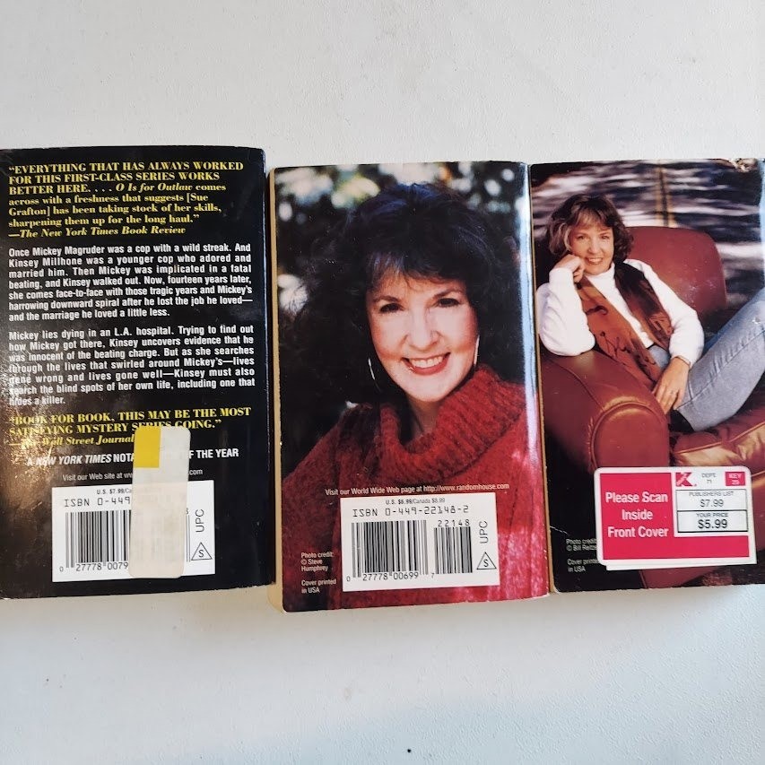 Sue Grafton Kinsey Millhone Mystery Series 3 Book Lot J N O Paperbacks