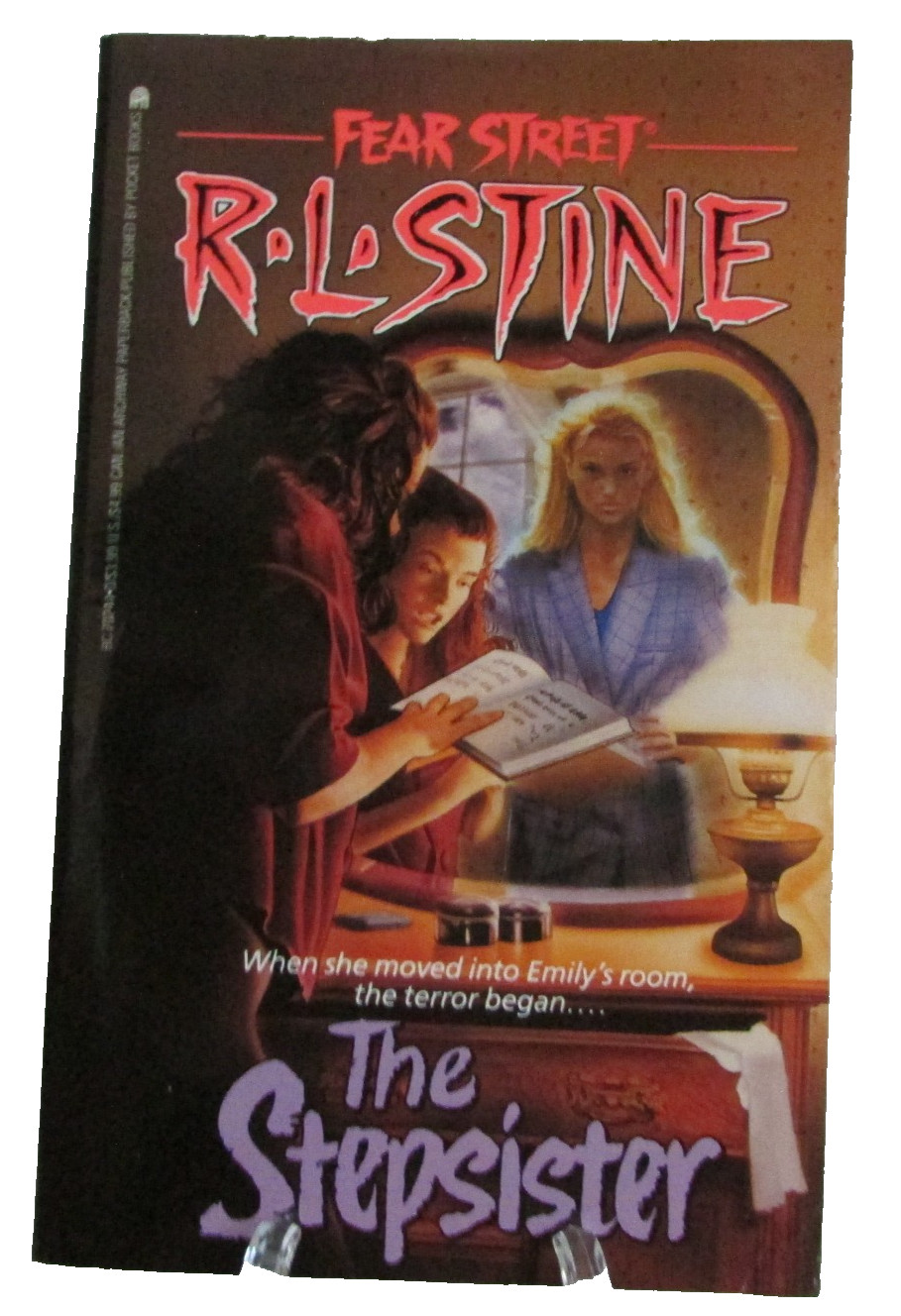 Fear Street The Stepsister – R.L. Stine 13th Printing PB (ISBN VARIANT)