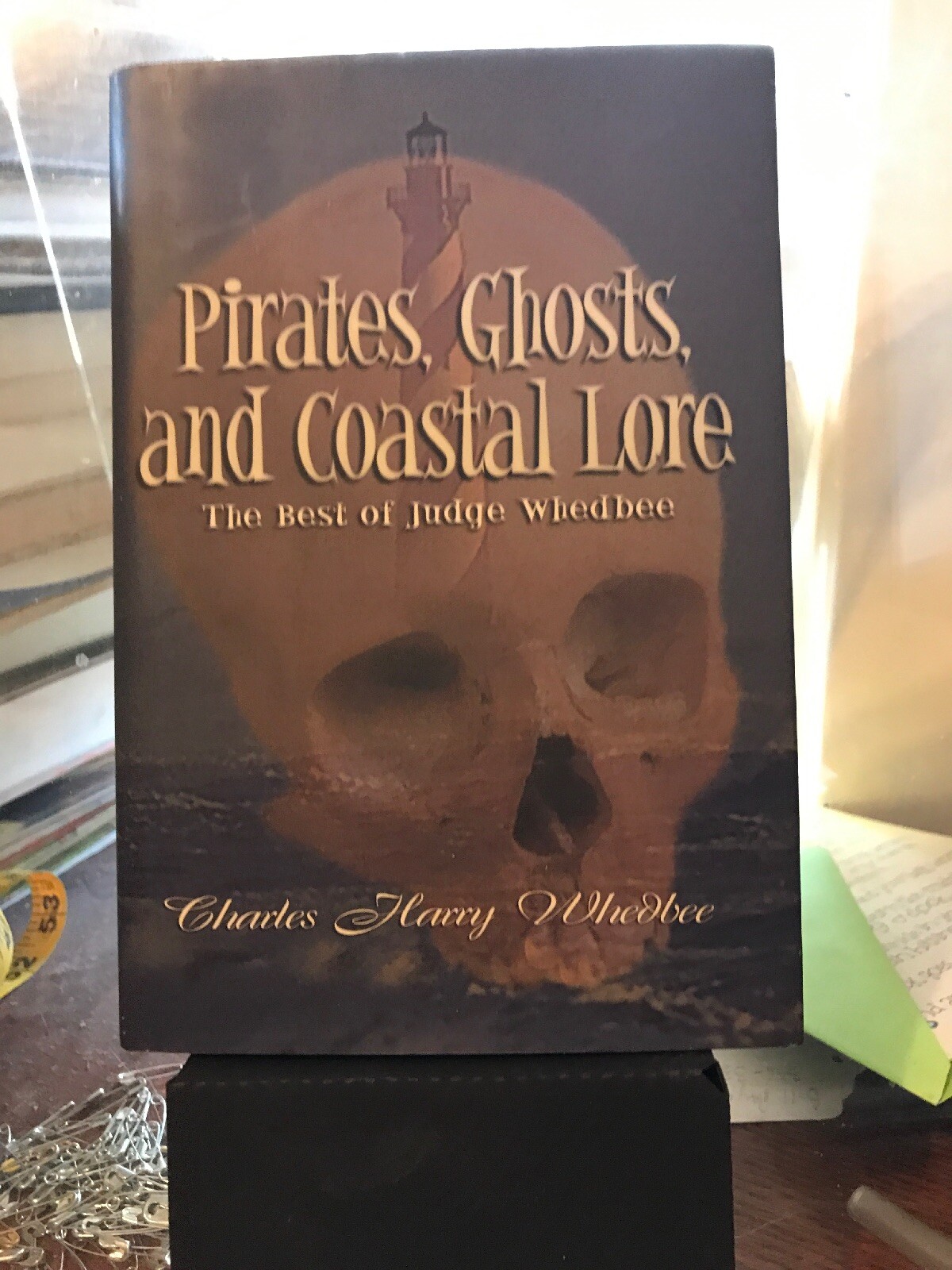 Pirates, Ghosts, and Coastal Lore N.C. (Hardcover) by Charles Harry Whedbee