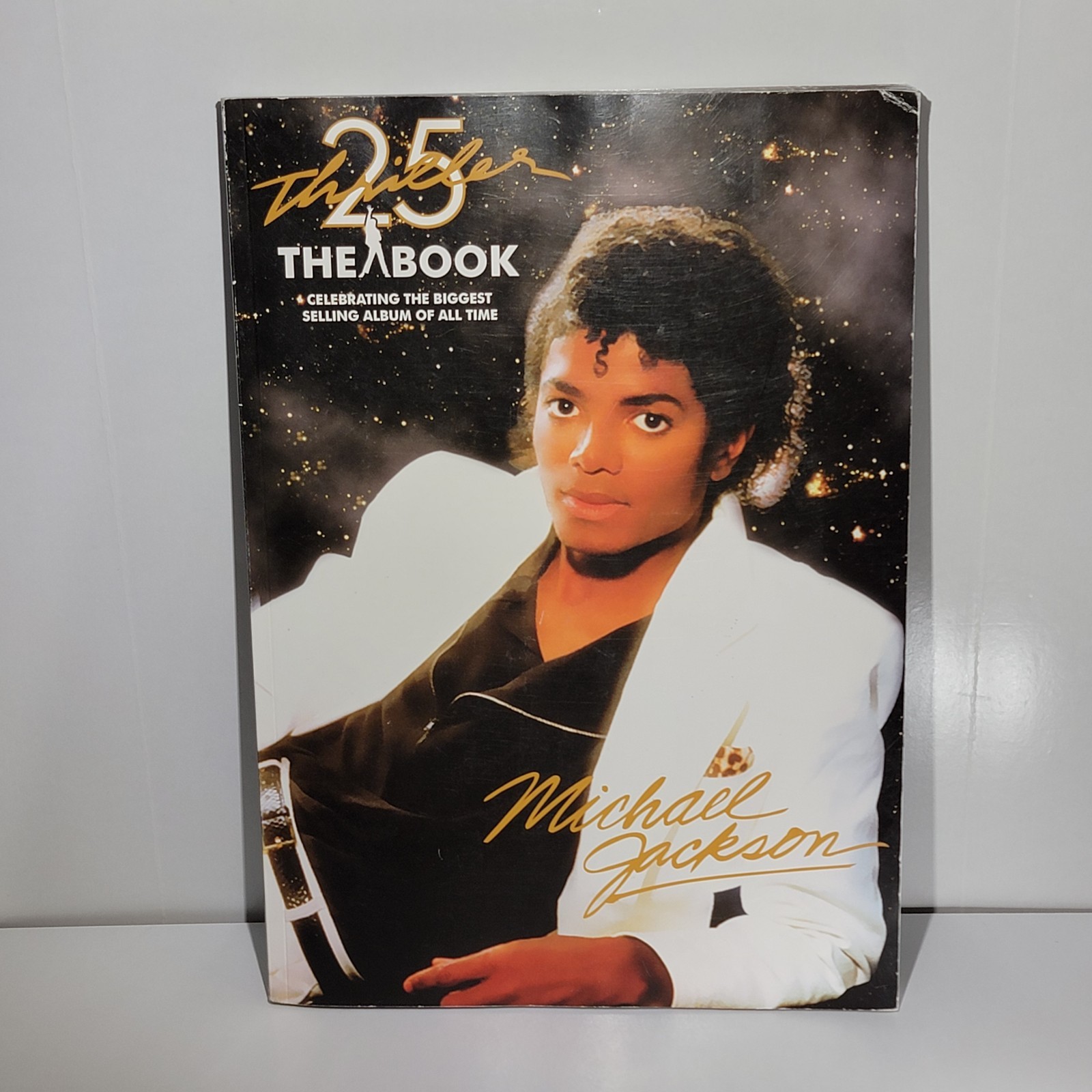 Thriller 25 The Book Michael Jackson 2008 Collectable 25th Anniversary Book