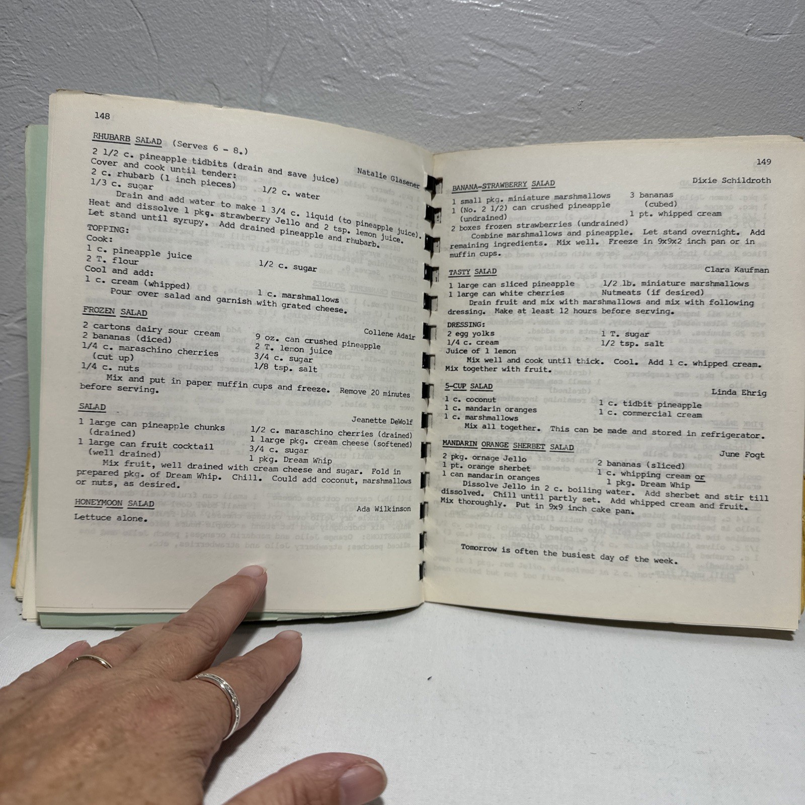 Cook Book 1971 First United Methodist Church. Reinbeck, Iowa COOKBOOK. Vintage.