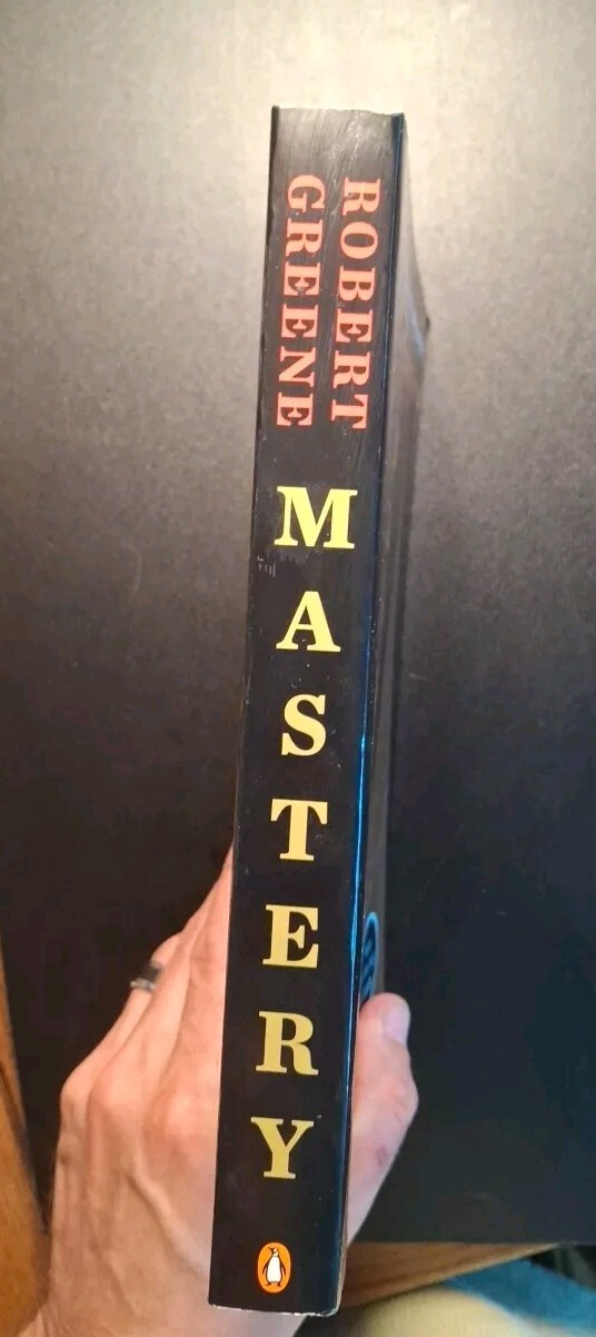 Mastery by Robert Greene (2013, Trade Paperback)