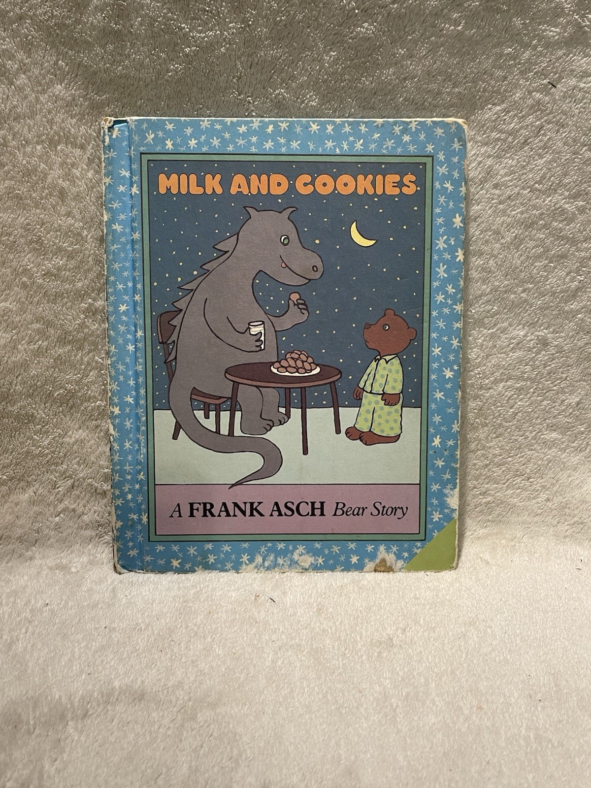 Milk and Cookies: 1982 Parents Magazine Press Hardcover by Frank Asch