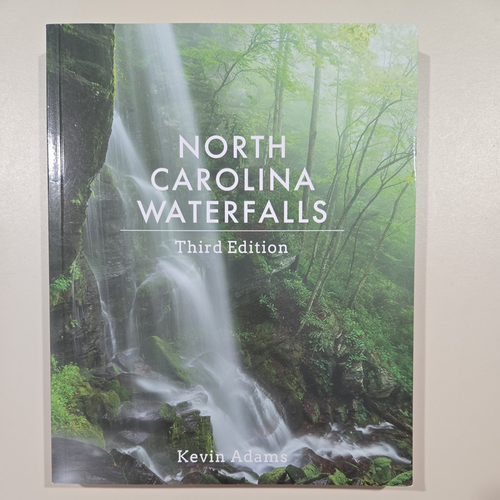 North Carolina Waterfalls by Kevin Adams (2016, Trade Paperback)
