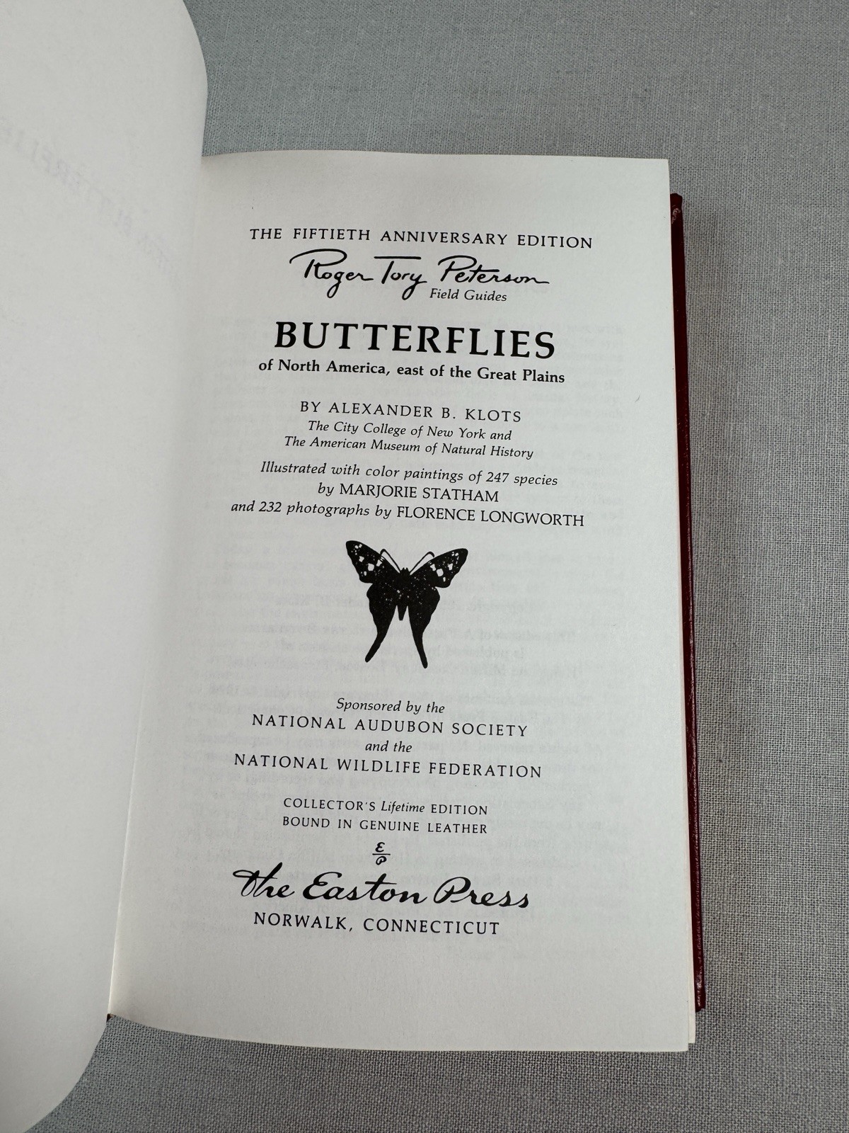 Roger Peterson Field Guide Eastern Butterflies of North America 349 pages 1986