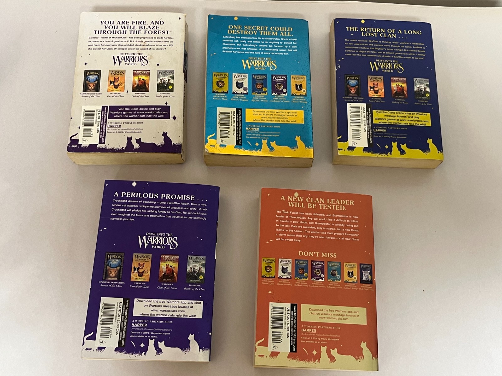 Warriors and Super Edition Warrior Erin Hunter books your choice $4.00 -$5.50