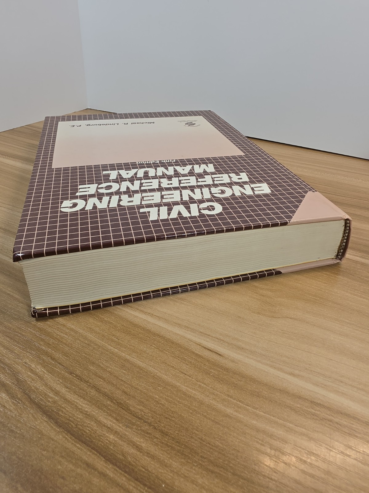 CIVIL ENGINEERING REFERENCE MANUAL (ENGINEERING REVIEW By Michael R Lindeburg