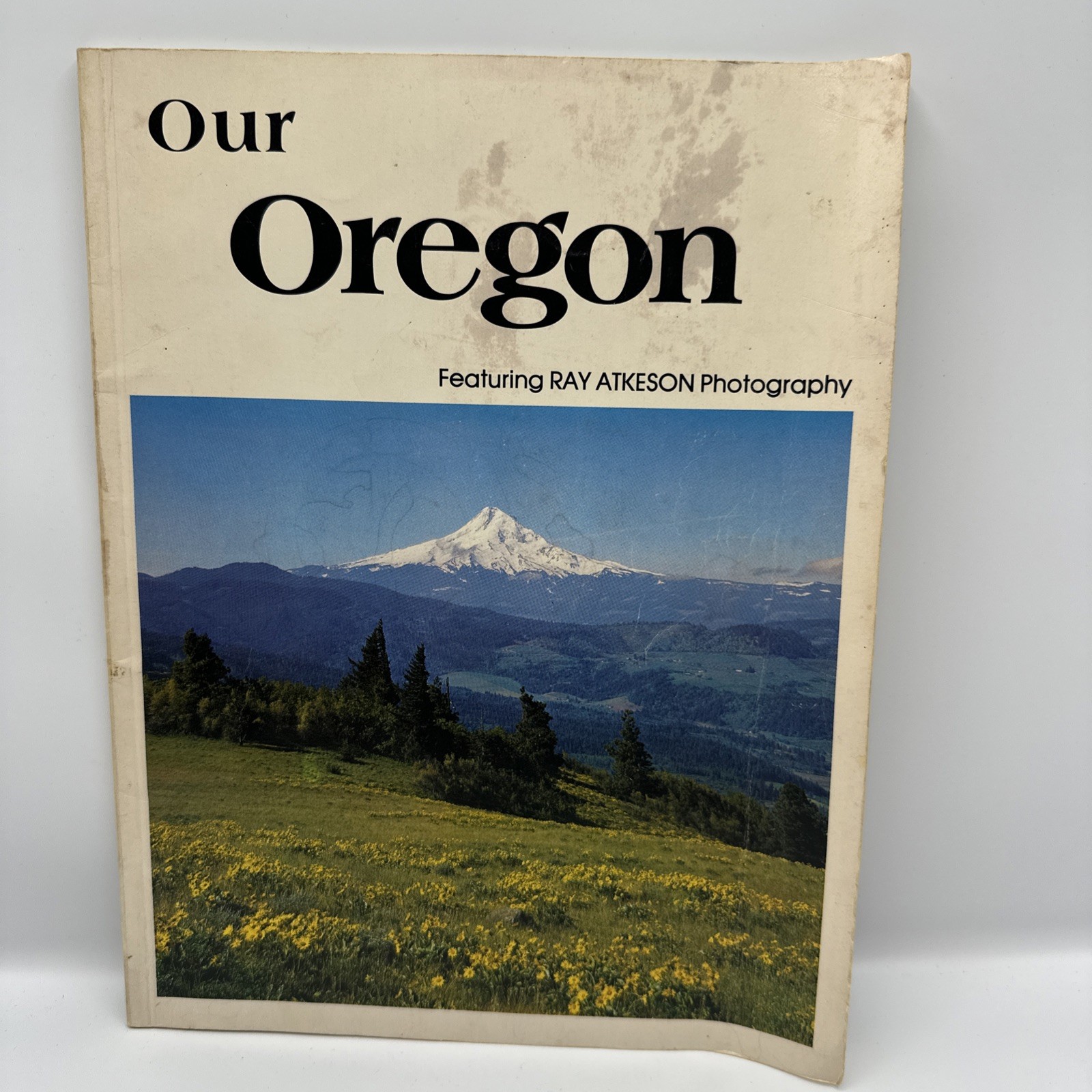 Images of OREGON Featuring Ray Atkeson Photography (Paperback, 1980)