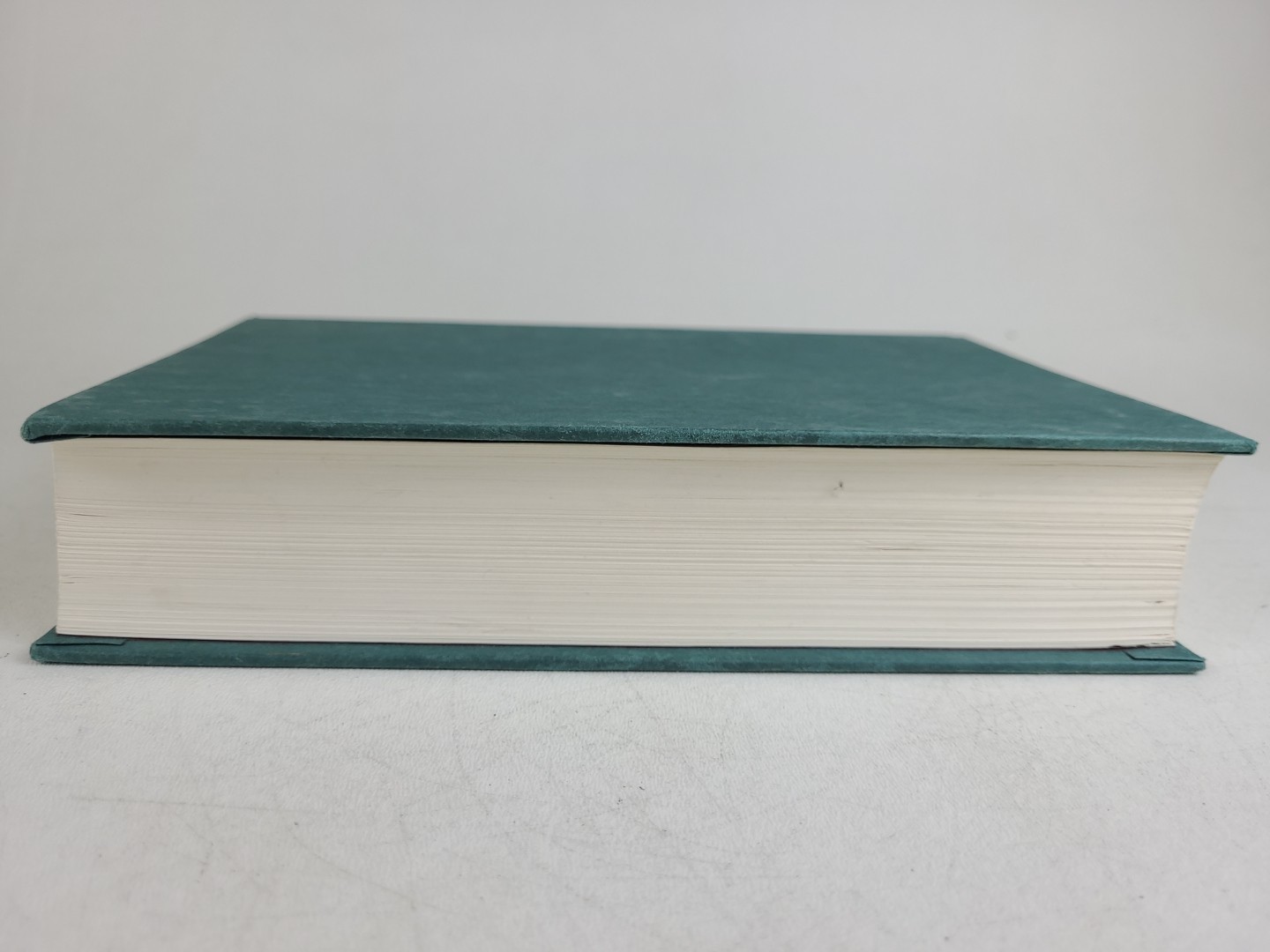 *SIGNED* The Lost Hero Rick Riordan First Edition Autographed No Dust Jacket