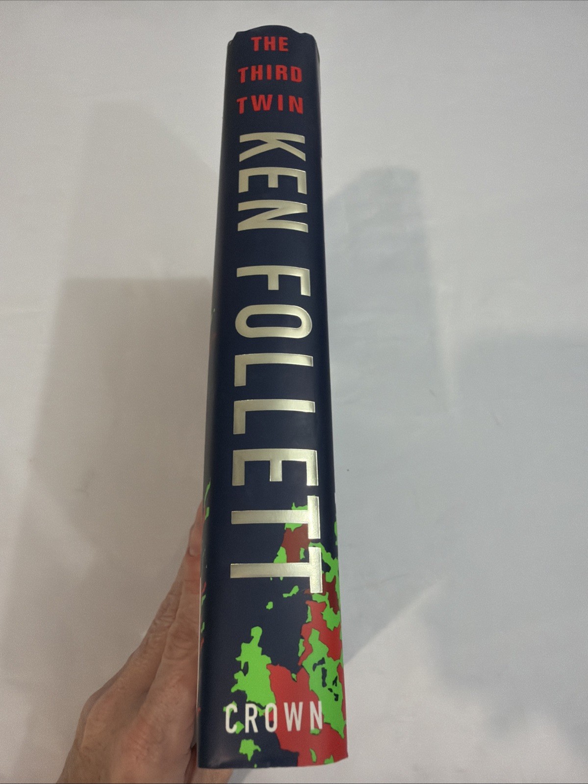 The Third Twin ~Ken Follet (HC/DJ) 1st Edition, 1st Printing
