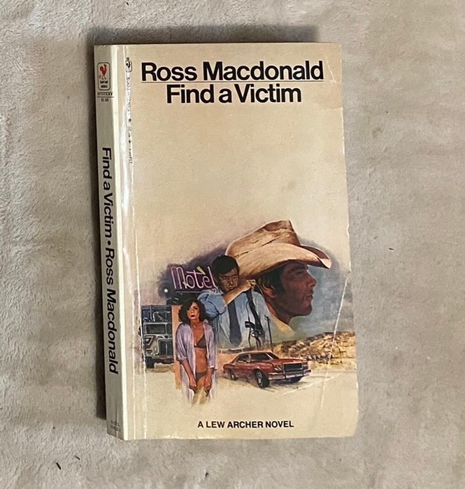 Raymond Chandler – CHOOSE YOUR TITLE! Good / Very Good PB 70’s – 90’s # 1