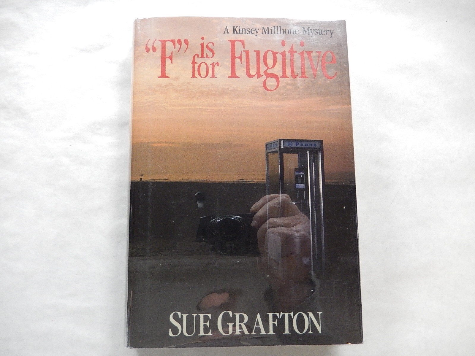 “F” is for Fugitive by Sue Grafton, 1989, 1st Edition, 1st Printing, SIGNED, VG+