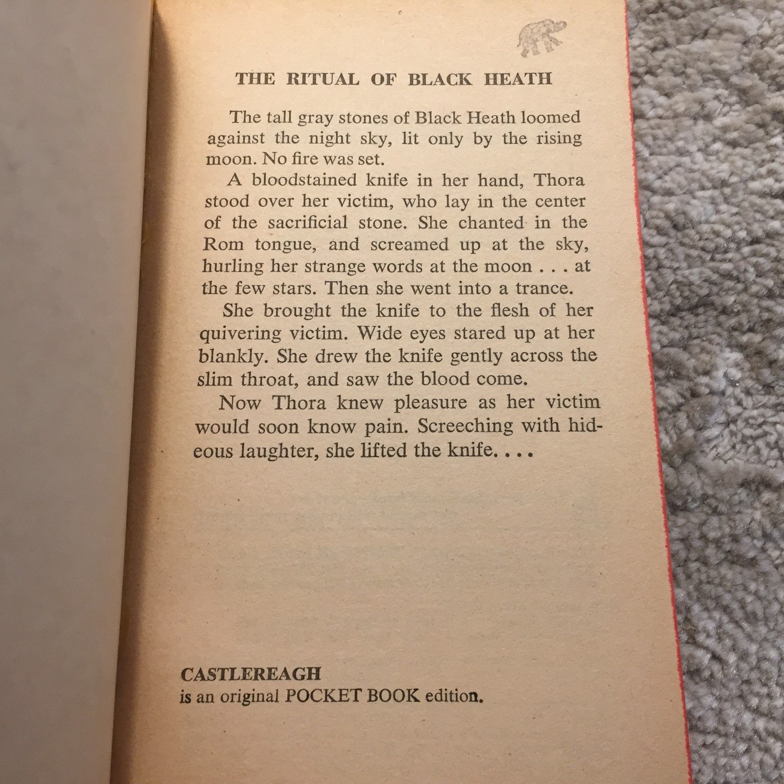 Castlereagh Janet Louise Roberts 1975 Pocket Books Gothic Romance Paperback Book