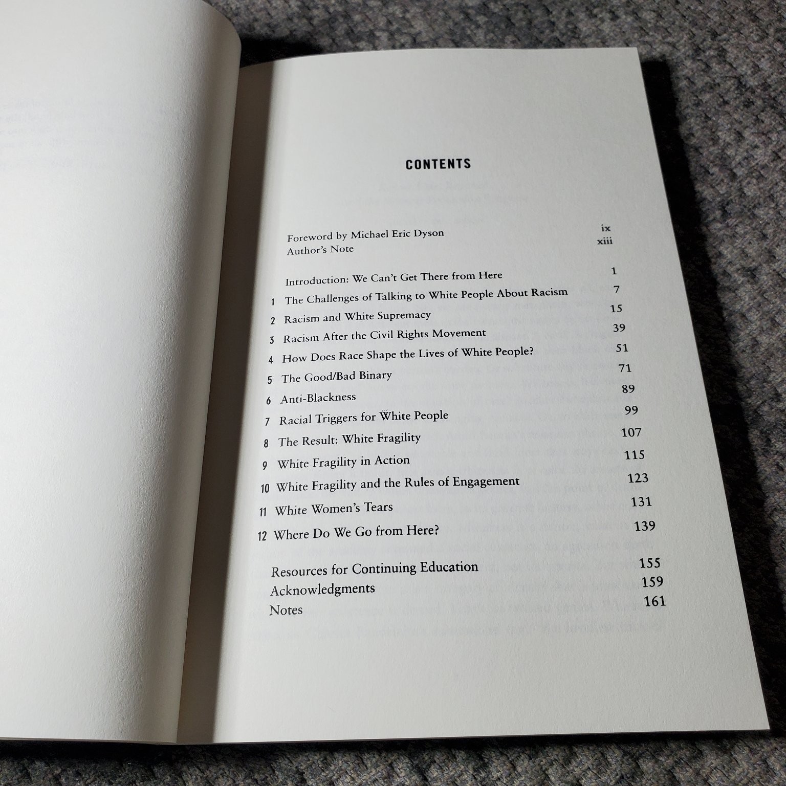 White Fragility Robin DiAngelo 2018 Trade Paperback Race Racism Beacon