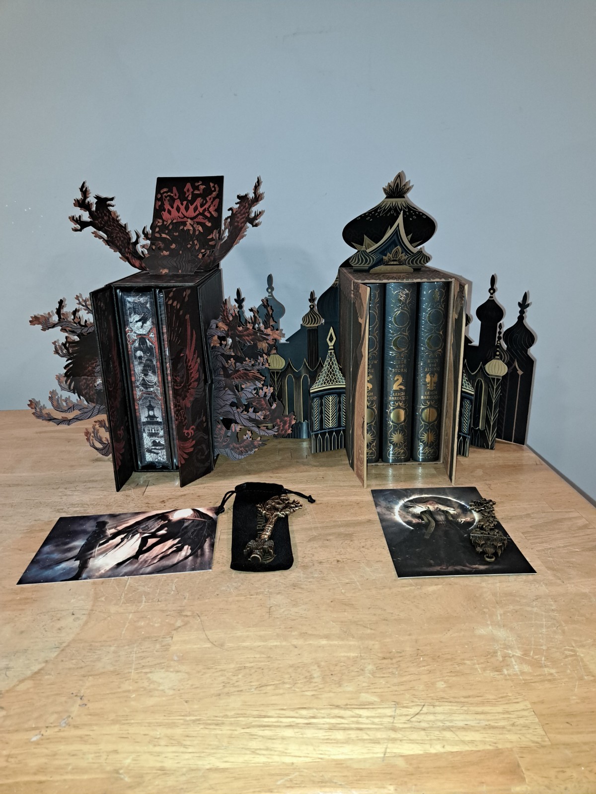 Litjoy Leigh Bardugo Shadow and Bone + King Of Scars bundle Grishaverse sealed